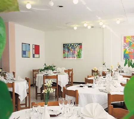 Park Miriam Hotel 3*