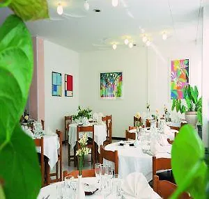 Park Miriam Hotel 3*